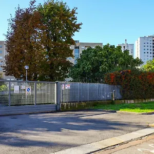 Apartament Primopiano - San Dionigi, Mediolan