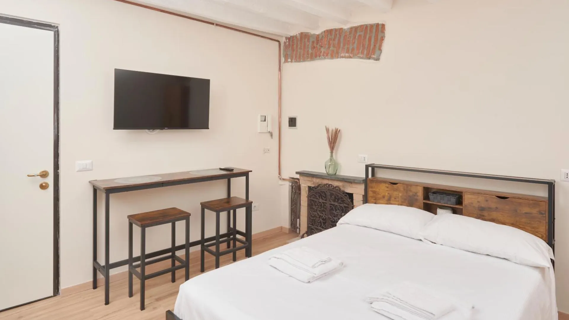 Luma Domus Romantica Suite Nel Centro Di Milano Apartment